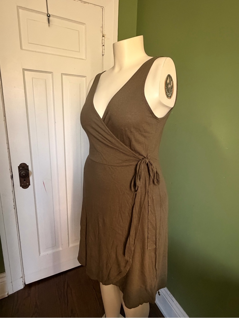 Sleeveless Wrap Dress in Olive green Brown medium - Picture 2 of 5